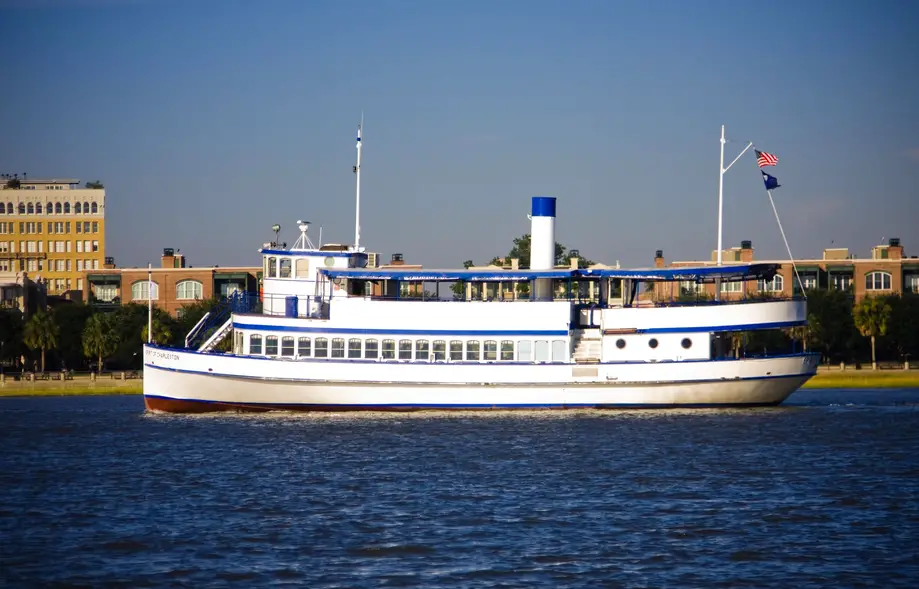 Charleston Ghost and Graveyard | Charleston Harbor Tour Combo