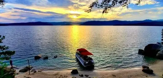Lake Jocassee Private Sunset Boat Tour