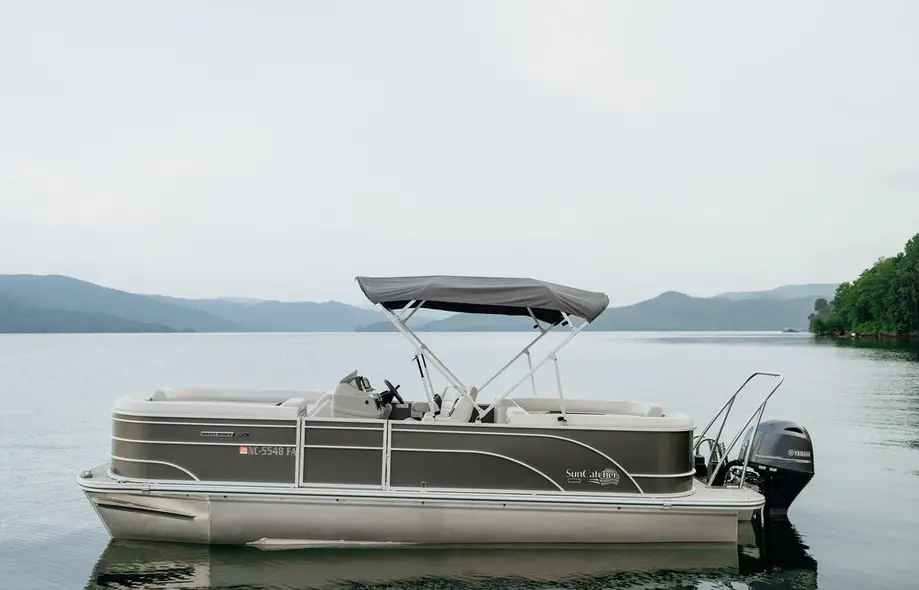 Multi-Day Tritoon Rentals -- Lake Jocassee / Devils Fork State Park