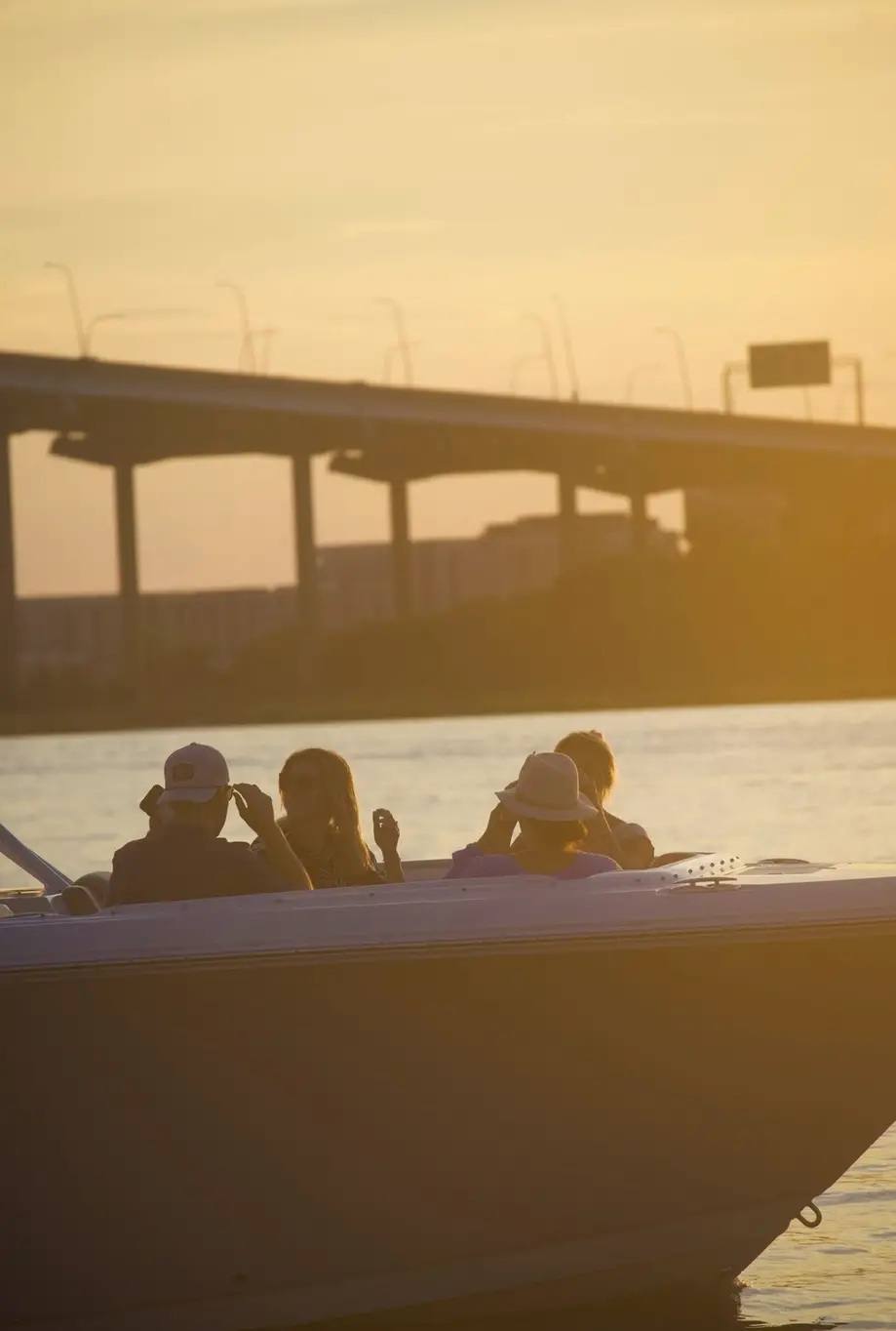 6-Pack Charter: Concert Cruise Concierge